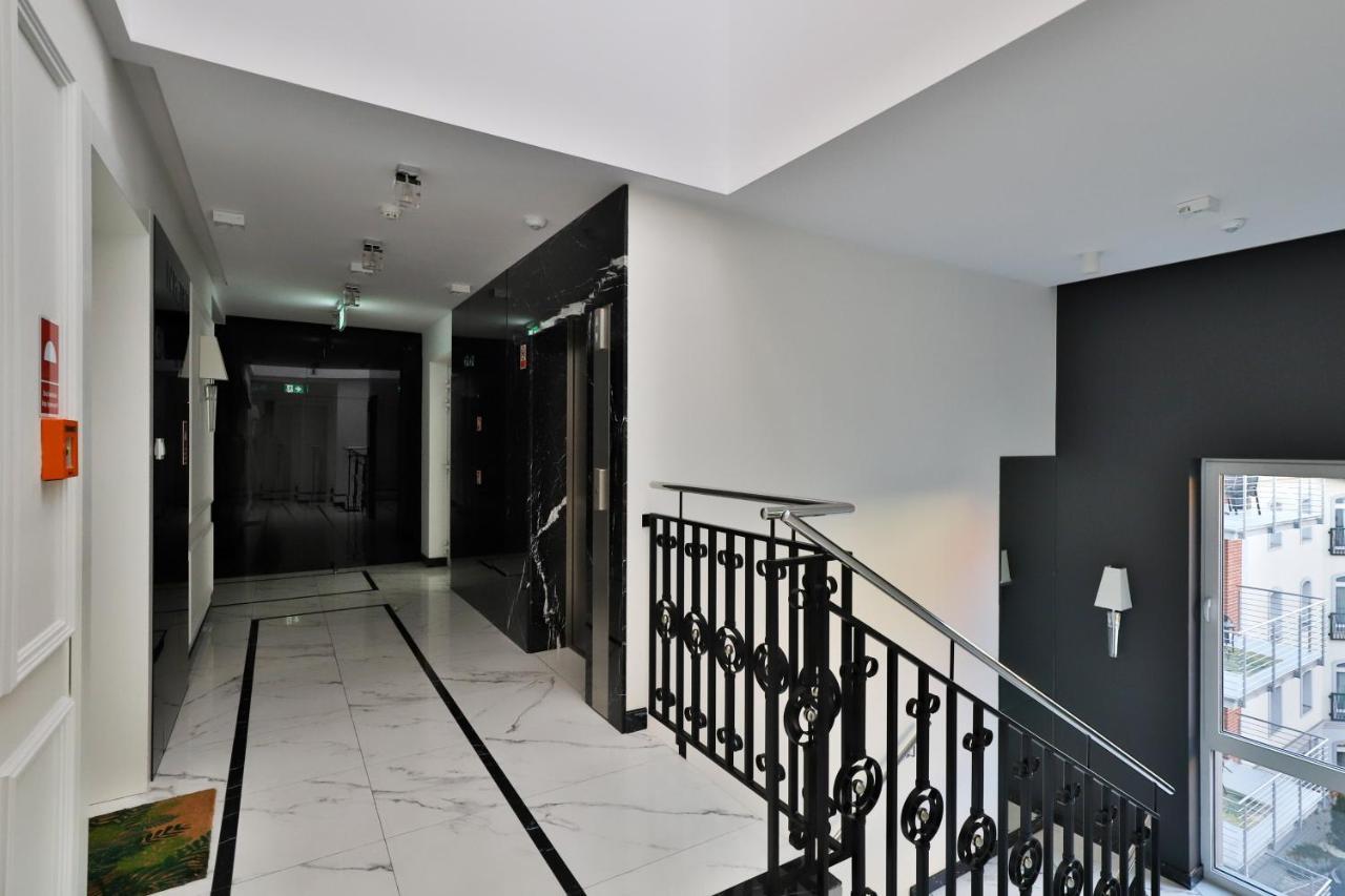 Platinum Tartaczna By Renters Apartment *